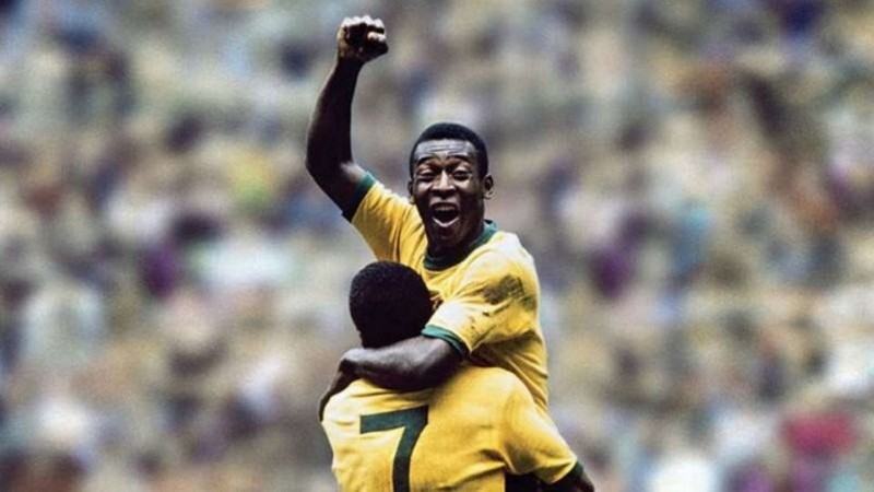Pelé luôn là một trong những cầu thủ huyền thoại mọi thời đại